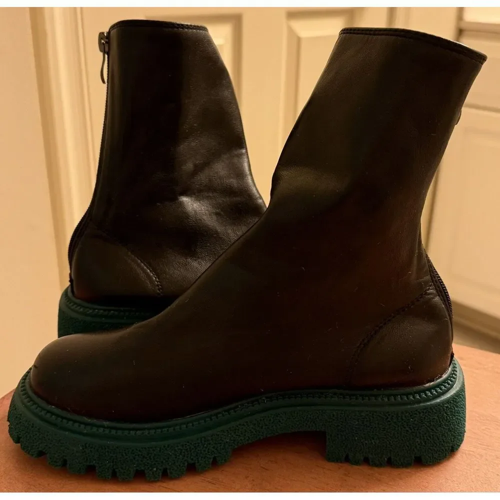 SHEIN 2 Tone Zipper Black Boots With Green Bottoms Woman's‎ Size 7